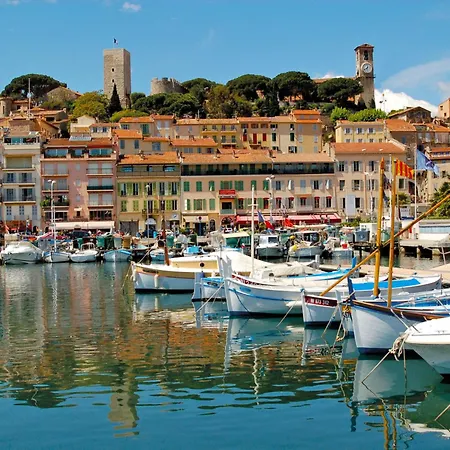 Val Joli-2 By Interhome