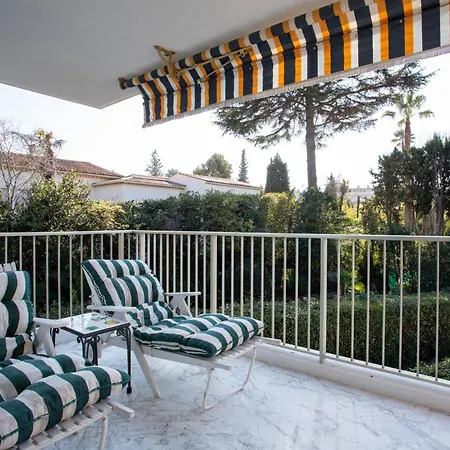 Val Joli-2 By Interhome Apartman *