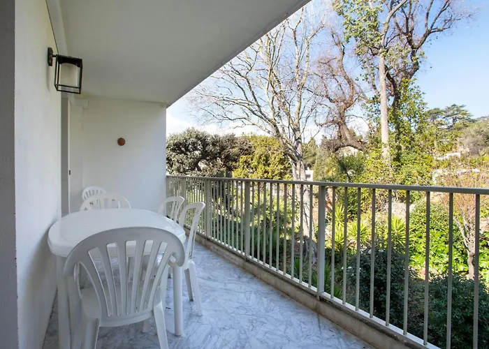 Val Joli-2 By Interhome